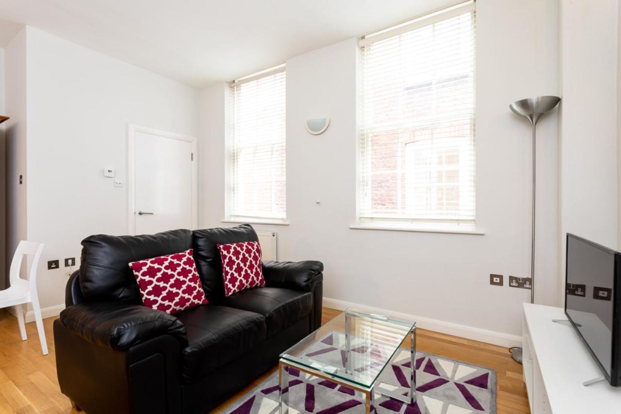לונדון Groveland Court Apartment 1 מראה חיצוני תמונה