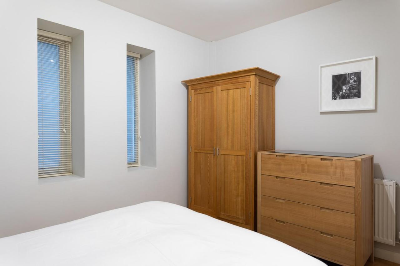 לונדון Groveland Court Apartment 1 מראה חיצוני תמונה
